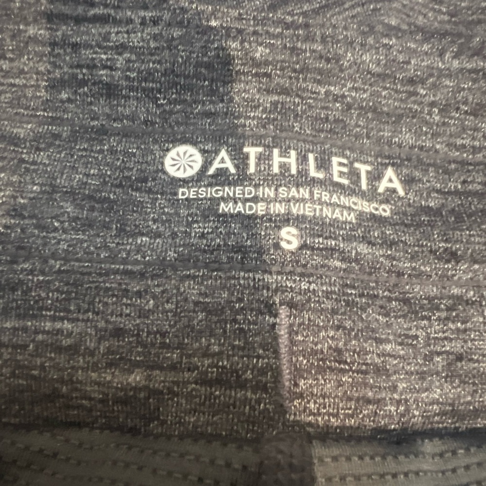 Athleta Women's Gray Skort. C045 - Picture 6 of 6
